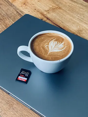 Coffee & Cameras — Espresso und SanDisk nach dem Shooting